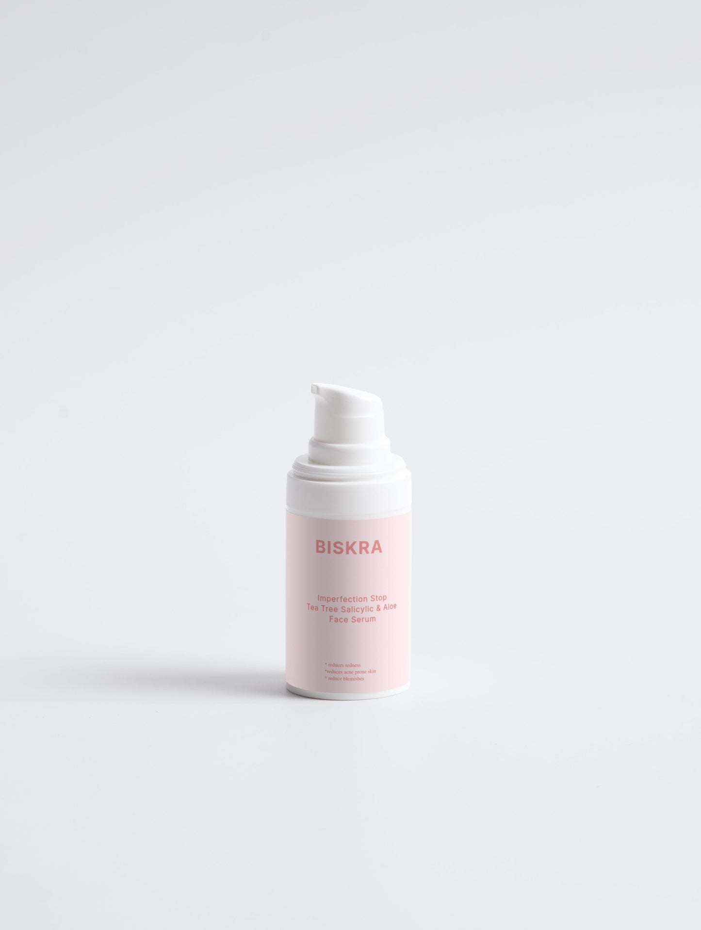 Acne Treatment Serum: The Tea Tree Salicylic & Aloe Face Serum formulated with natural ingredients to reduce breakouts and soothe acne-prone skin.