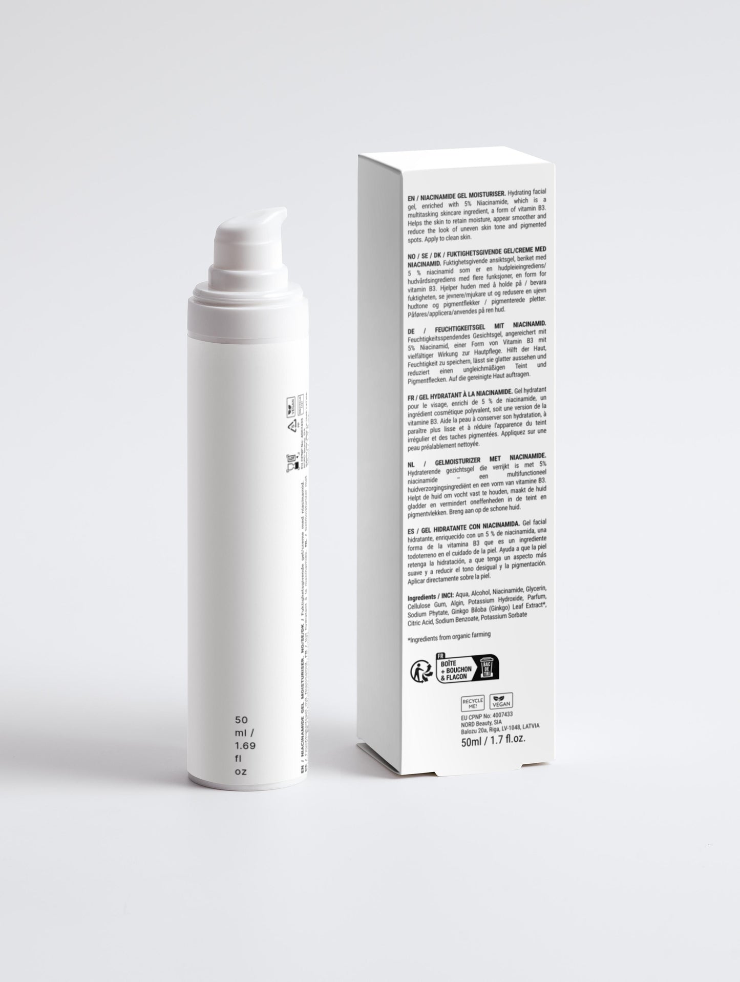 Hydrating gel cream moisturiser infused with Niacinamide and Vitamin B3 for smooth, radiant skin