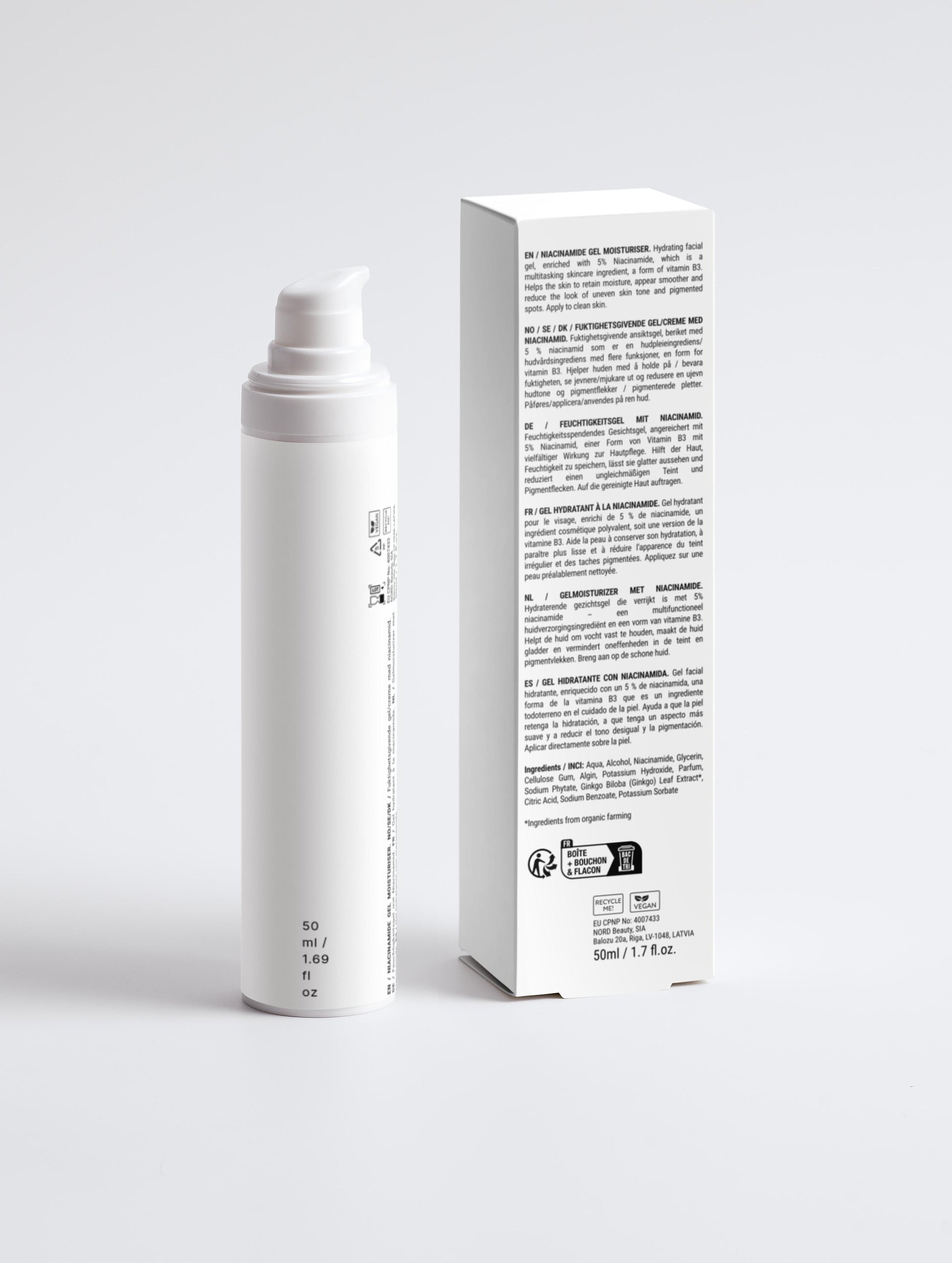Hydrating gel cream moisturiser infused with Niacinamide and Vitamin B3 for smooth, radiant skin